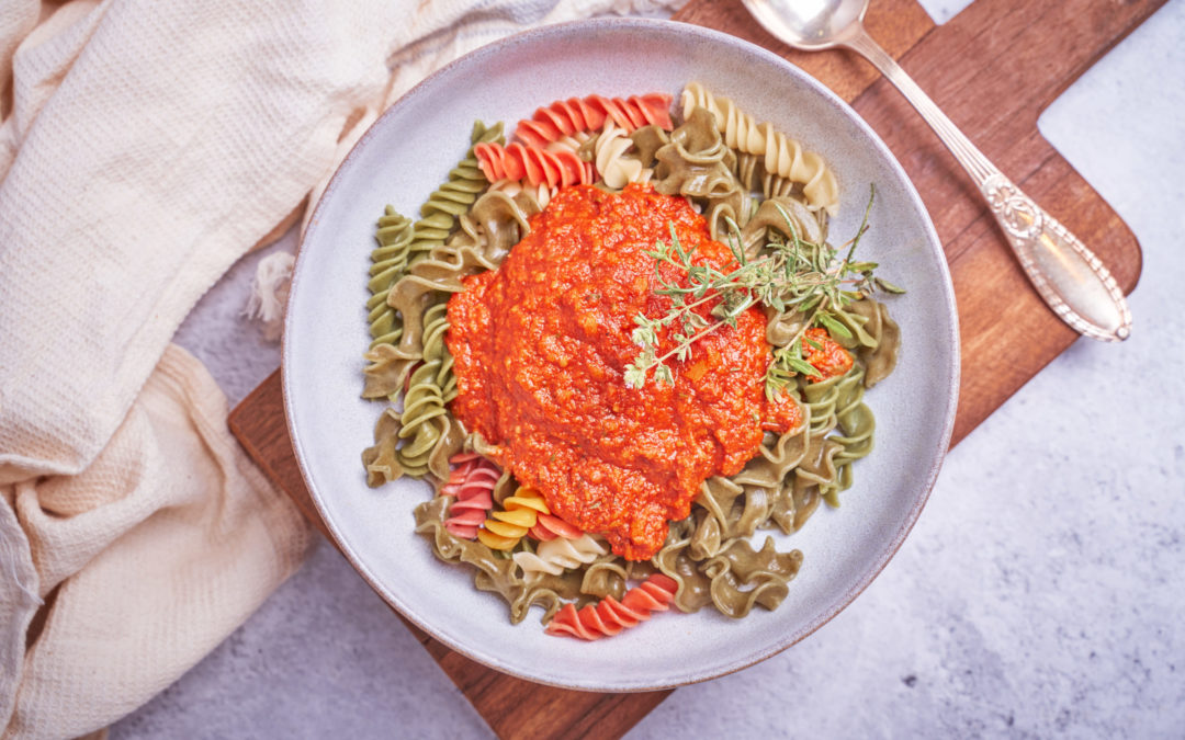 Pasta mit köstlicher Pilzbolognese