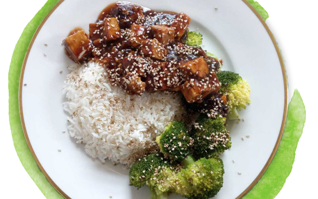 Schnelle Tofu-Brokkoli-Pfanne mit Reis