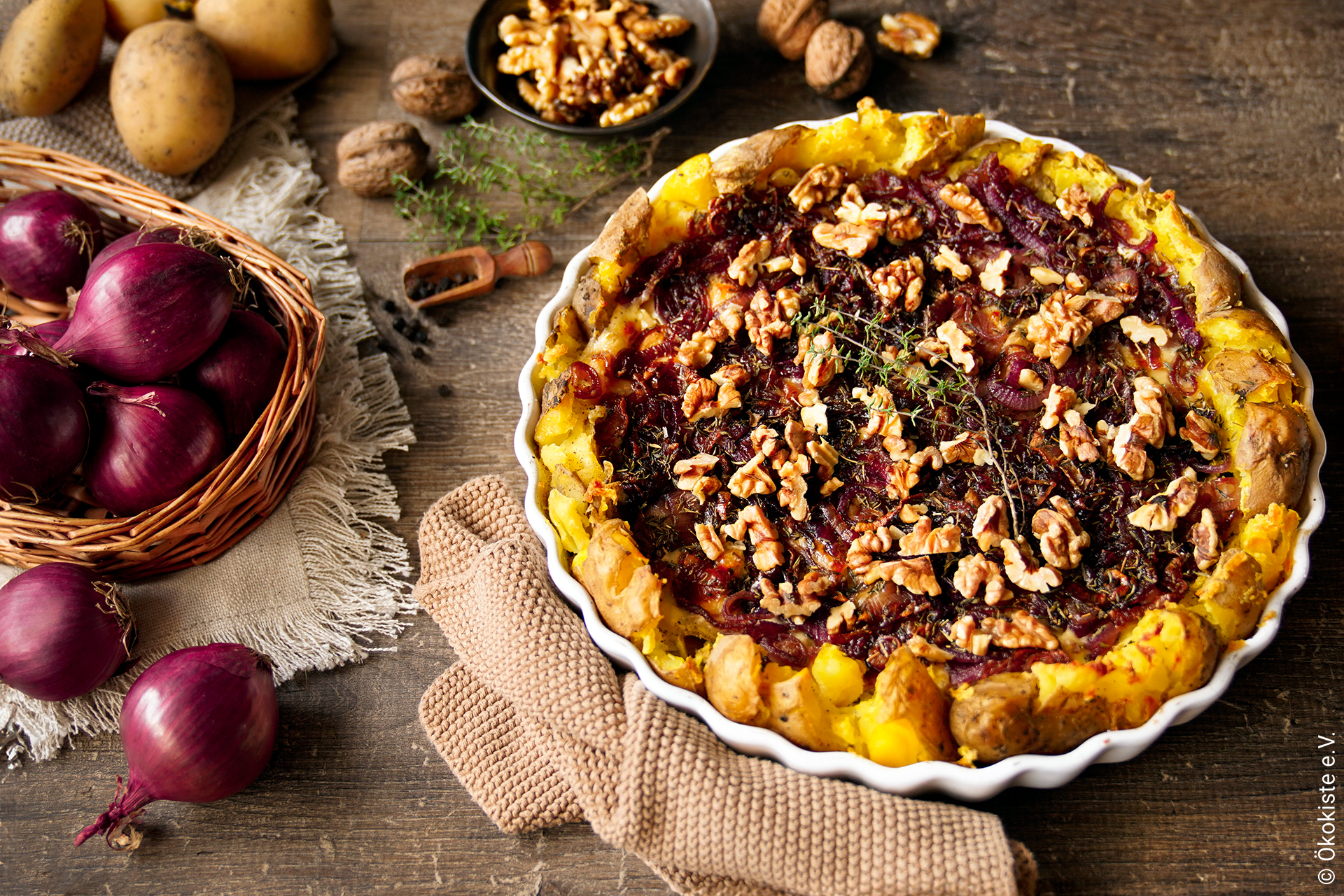Rezept des Monats_November 24_Kartoffelkuchen mit Balsamico-Zwiebeln_Verband web